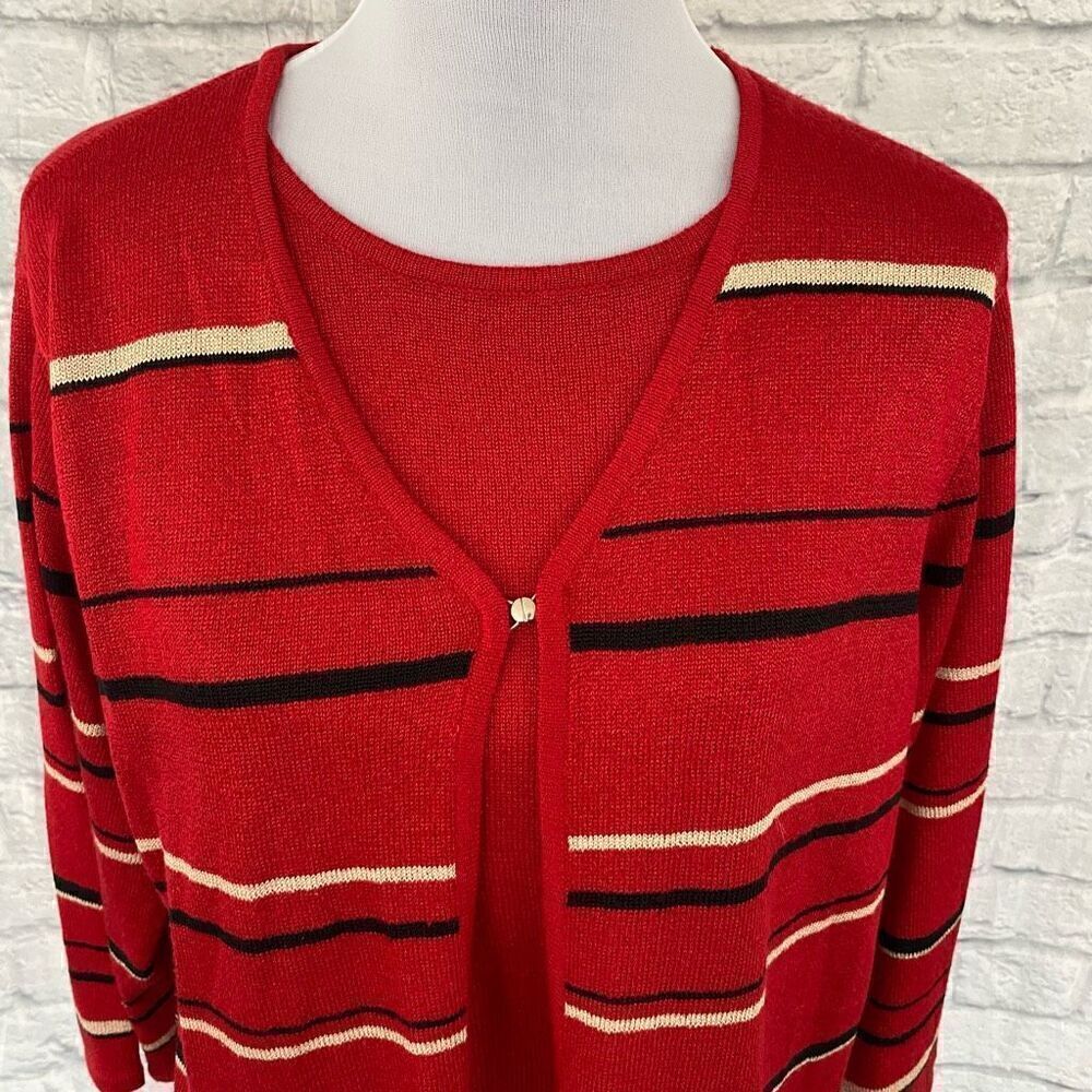 Sag Harbor women XL 3/4 sleeve layered stripe sweater w/clasp close red - Picture 11 of 11